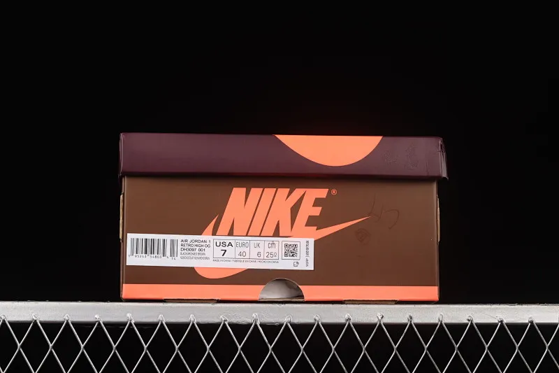 All categories Air Jordan Jordan series basketball shoes Air Jordan 1 High pure original version Air Jordan 1 High OG "Hand Crafted" AJ1 Joe 1 color stitching DH3097-001